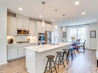 44359 Azalea Way, California, MD 20619