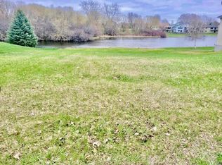 2000 Greenwood Dr, Albert Lea, MN 56007