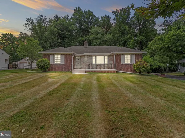 1224 Vilsmeier Rd, Lansdale, PA 19446