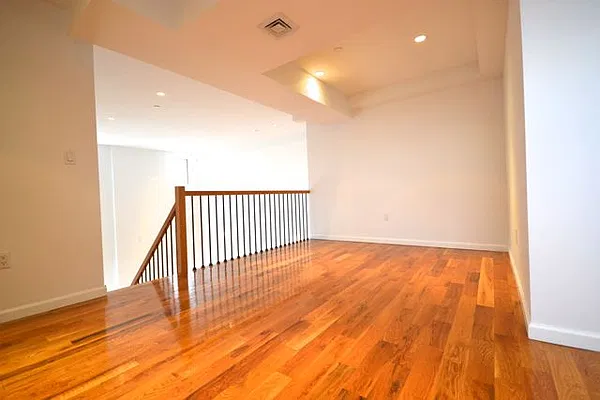 Rented by Bold New York | media 5