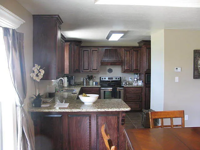 550 Hickory Ridge Rd — Photo 3