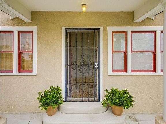 3rd image of 4114 Polk Ave