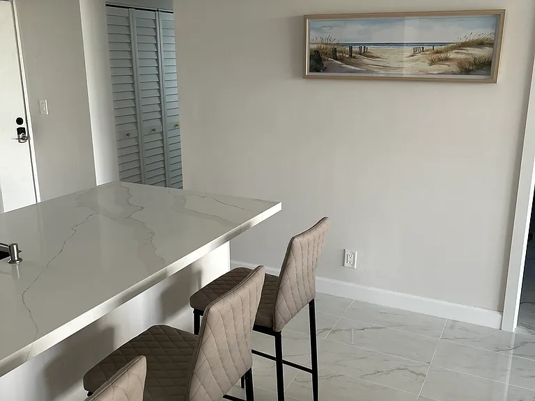 1391 S Ocean Blvd #605 — Photo 7
