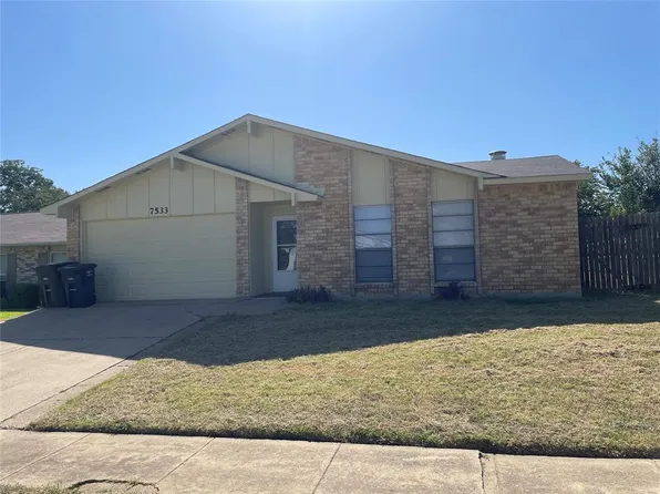 7533 Parkwood Ln, Fort Worth, TX 76133
