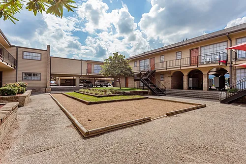 Las Velas at Hillcroft Apts. Photo 1