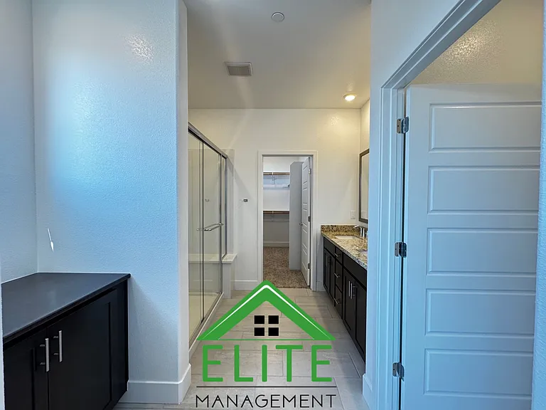 3485 Hampton Dr — Photo 10