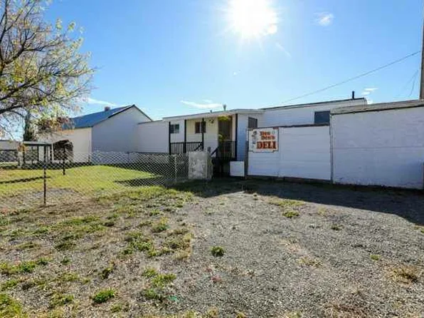 22720 E 8th Ave #22718, Crowsnest Pass, AB T0K 1C0