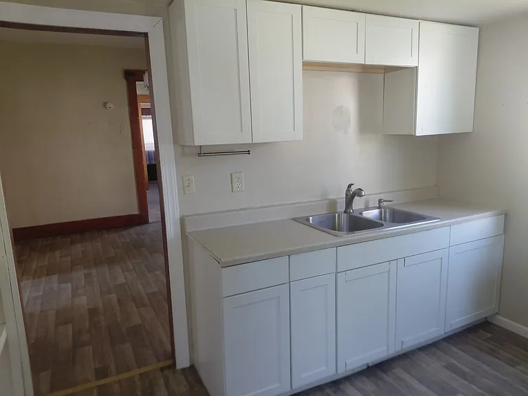 2108 Grand Blvd — Photo 11