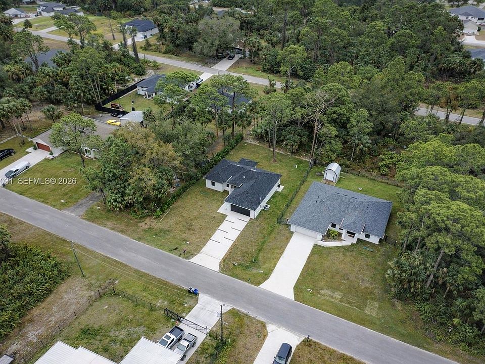 1st image of 3749 Kilarney St