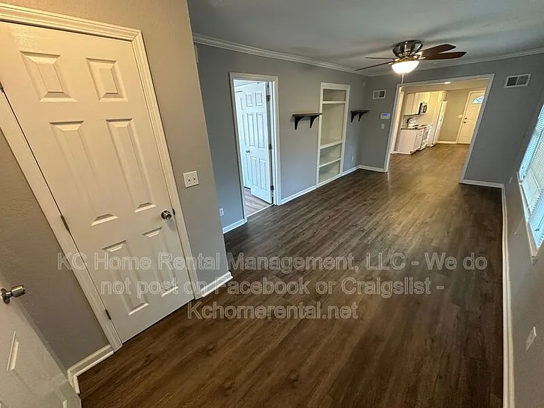 4045 S Minnie St — Photo 13