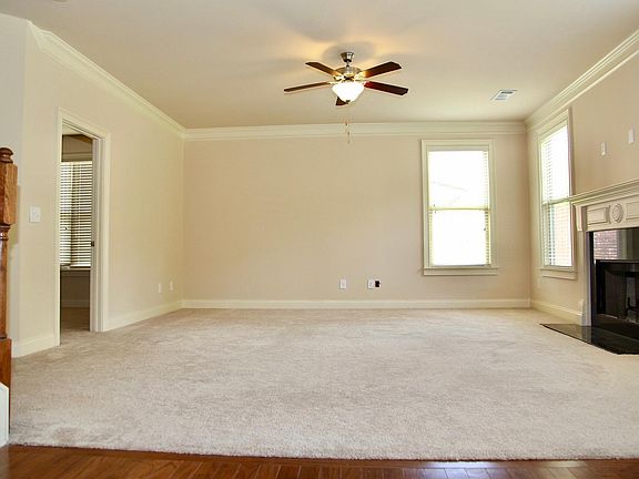 Large family room, with open access to kitchen