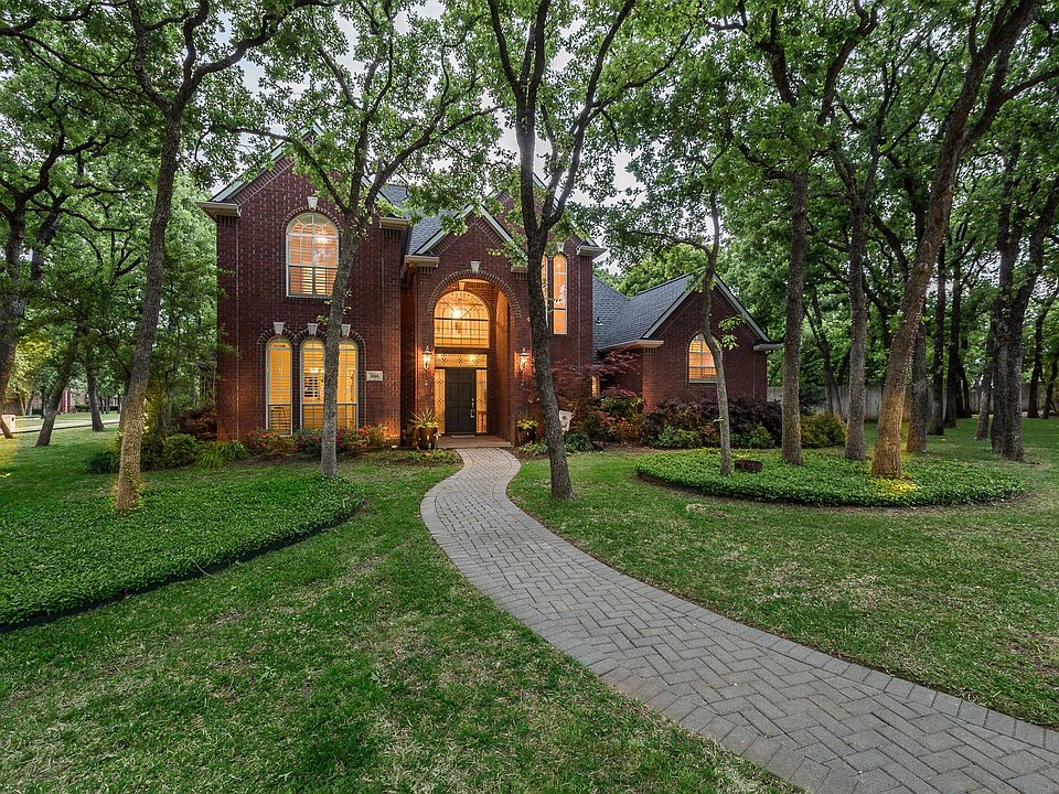 1st image of 1040 Bradford Ct