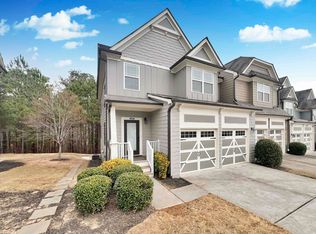 225 Stone Park Dr, Woodstock, GA 30188