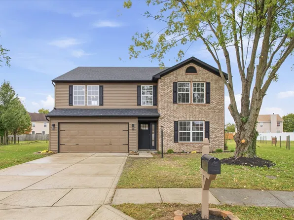 9607 Piper Lake Dr, Indianapolis, IN 46239