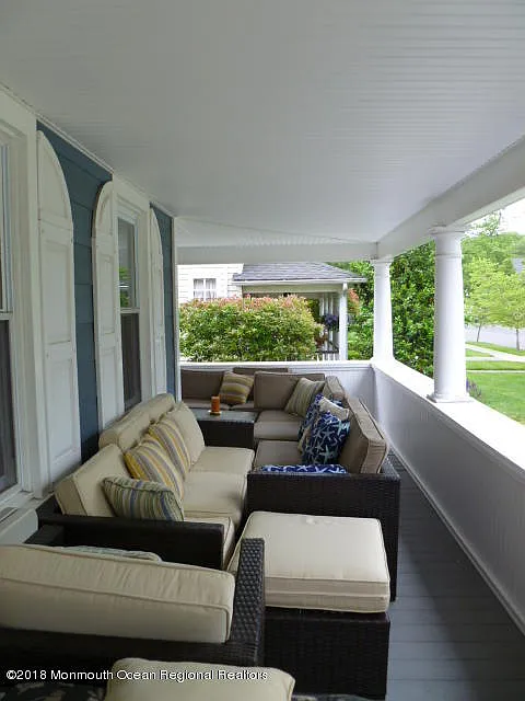 3 bed, 1520 sqft, $3,500 — Photo 2