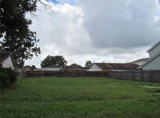 3873 Eastview Dr, Harvey, LA 70058