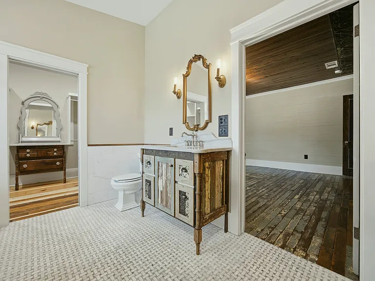 185 W Moreno St — Photo 19