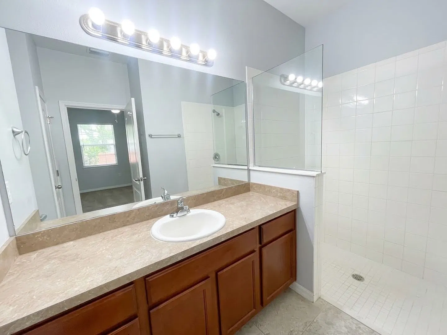 Welcome Home to 1781 Barton Town Circle, St. Cloud, FL! — Photo 3