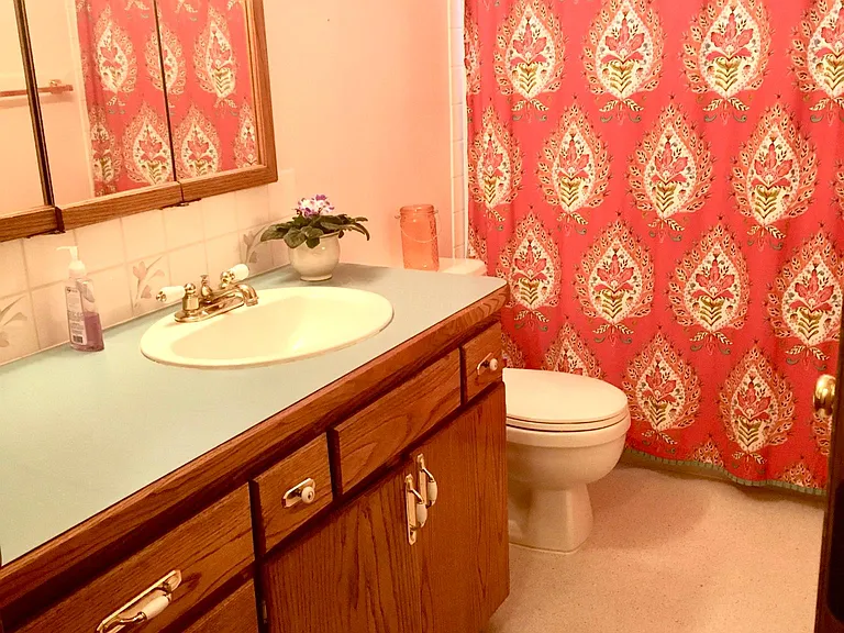 main floor bath
