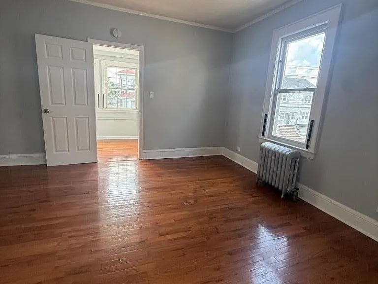 117 Grove St #2 — Photo 12