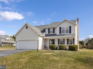 200 Doubletree Pl, Port Matilda, PA 16870