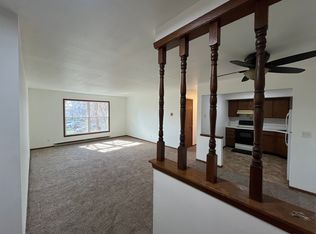4608 Trevor Cir APT 8, Rockford, IL 61109
