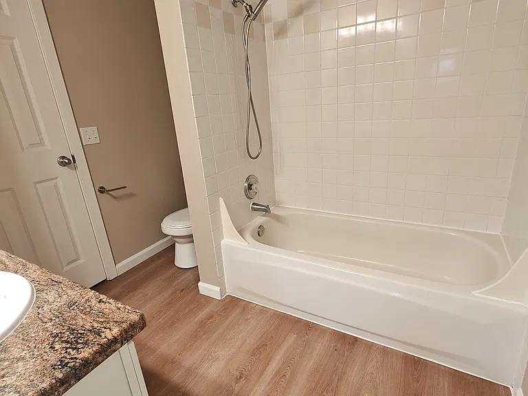 6007 Lakeview Dr — Photo 6