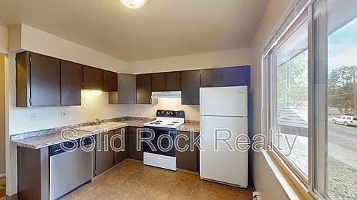 1801-1 Eagle View Dr Photo 1