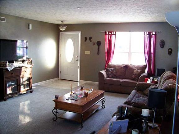 3rd image of 8016 Painted Pony Dr