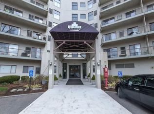 133 Commander Shea Blvd APT 107, Quincy, MA 02171