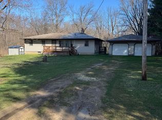 5105 Olive Branch Rd, Three Oaks, MI 49128