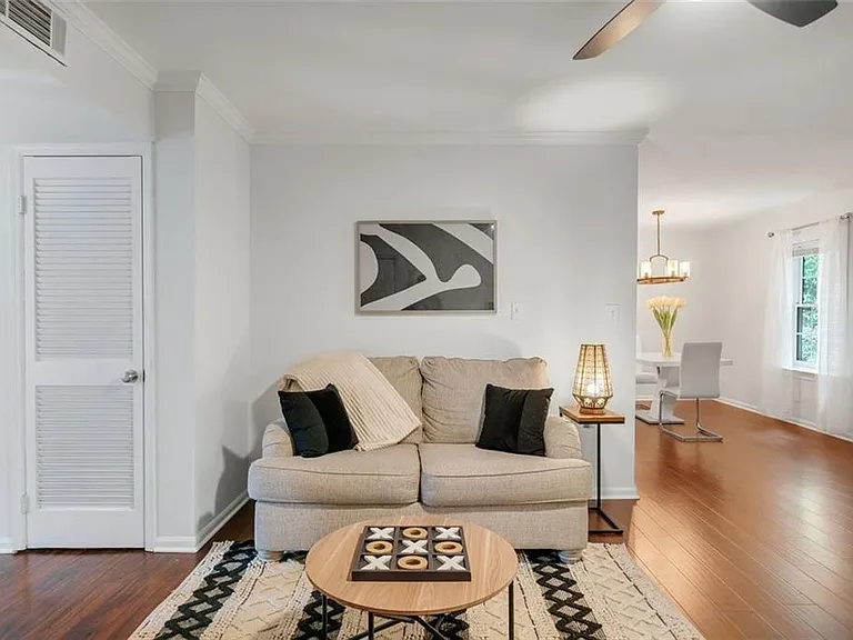 1445 Monroe Dr NE #F15 — Photo 4