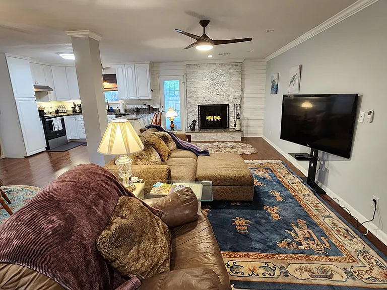 1379 Camp Rd — Photo 6