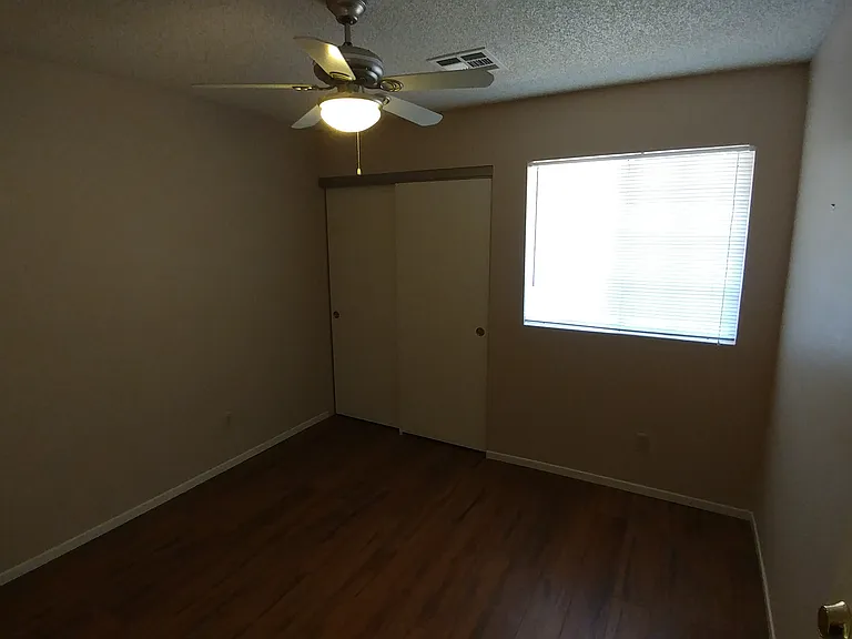 9901 Meandering Creek Ct — Photo 12
