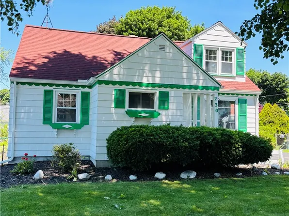 230 Desmond Rd, Rochester, NY 14616