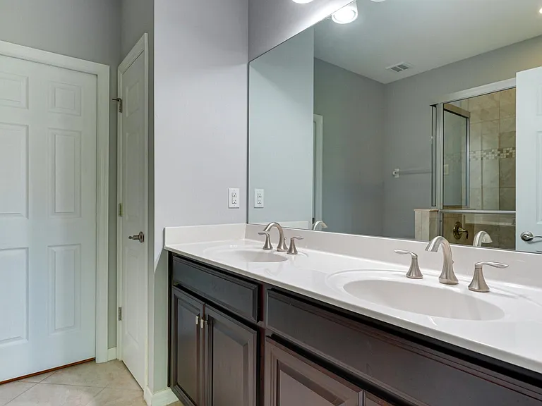 80 Navigation Cir — Photo 16