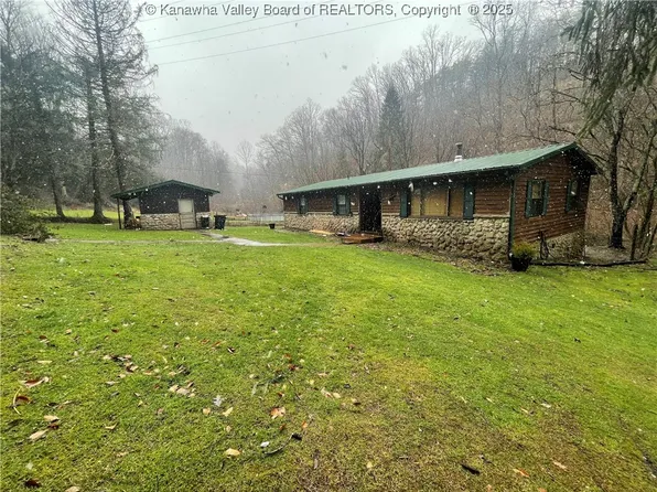 1239 Page Rd, Charleston, WV 25312