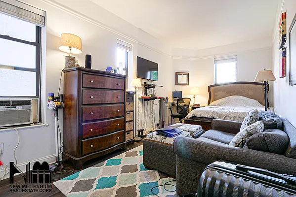 Rented by NMRE | media 3