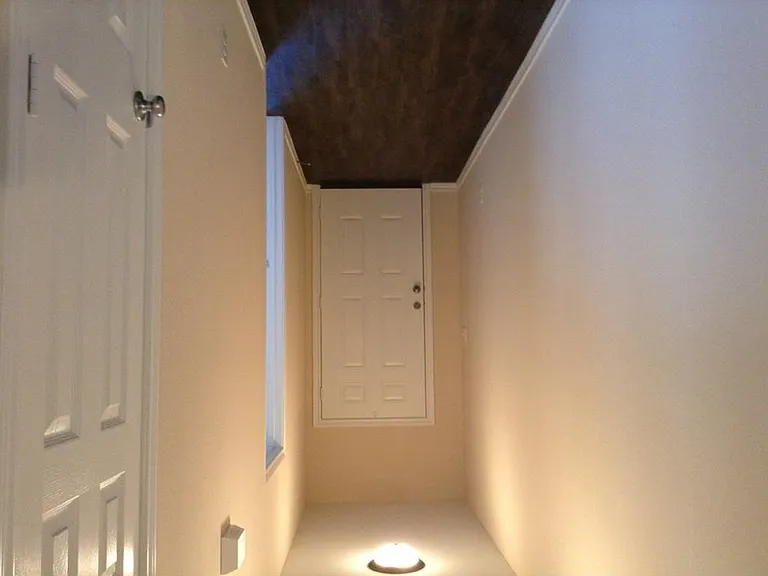 1928 Alanbrooke Dr — Photo 10