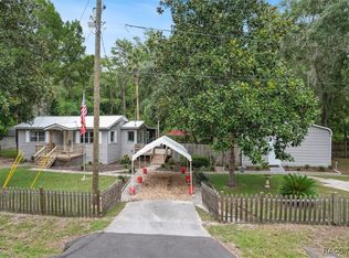 7801 W Rosedale Dr, Homosassa, FL 34448