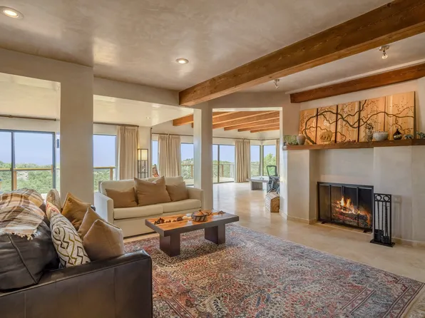 3300 Camino Lisa, Santa Fe, NM 87501