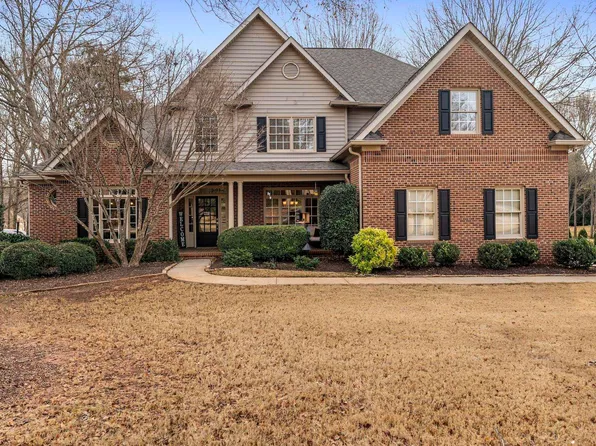 205 Doonbeg Ct, Simpsonville, SC 29681