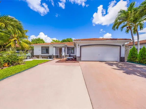12431 SW 220th St, Miami, FL 33170