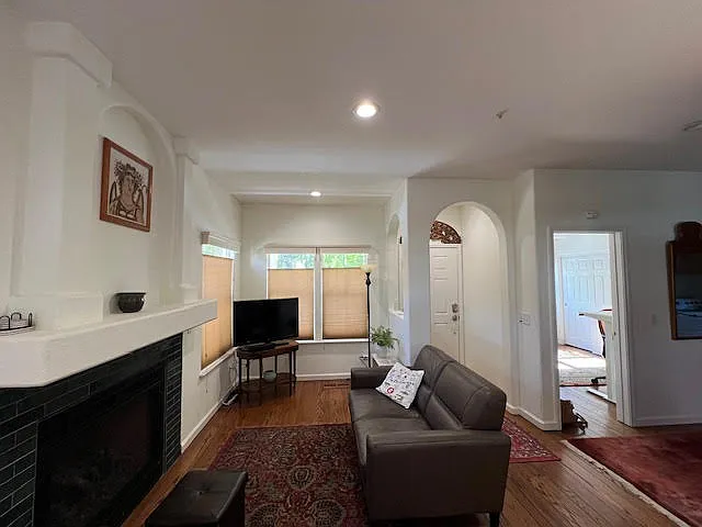 58 Twin Creeks Cir — Photo 8