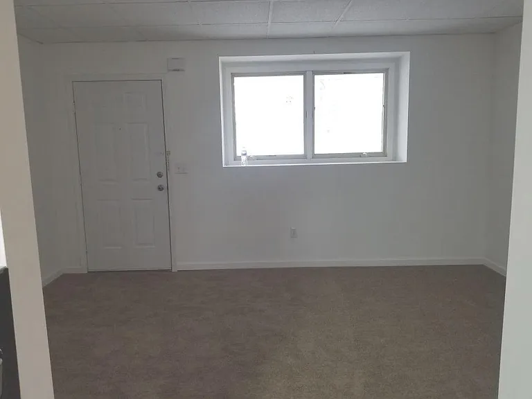 104J Quarry Rd #J — Photo 2