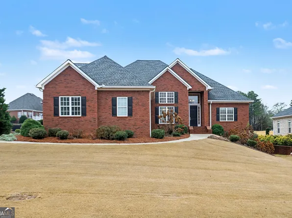 103 Champion Dr, Carrollton, GA 30116