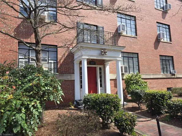 1221 N Main St APT C, High Point, NC 27262