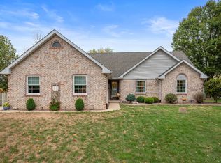 1227 Pendle Hill Ave, Pendleton, IN 46064