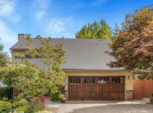 27 Oriole Ln, Lake Oswego, OR 97035