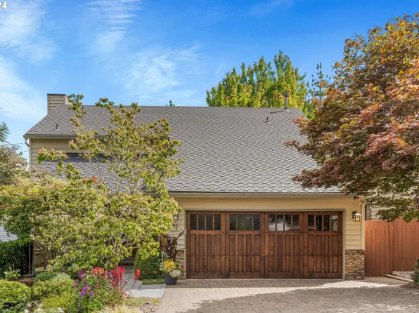 27 Oriole Ln, Lake Oswego, OR 97035